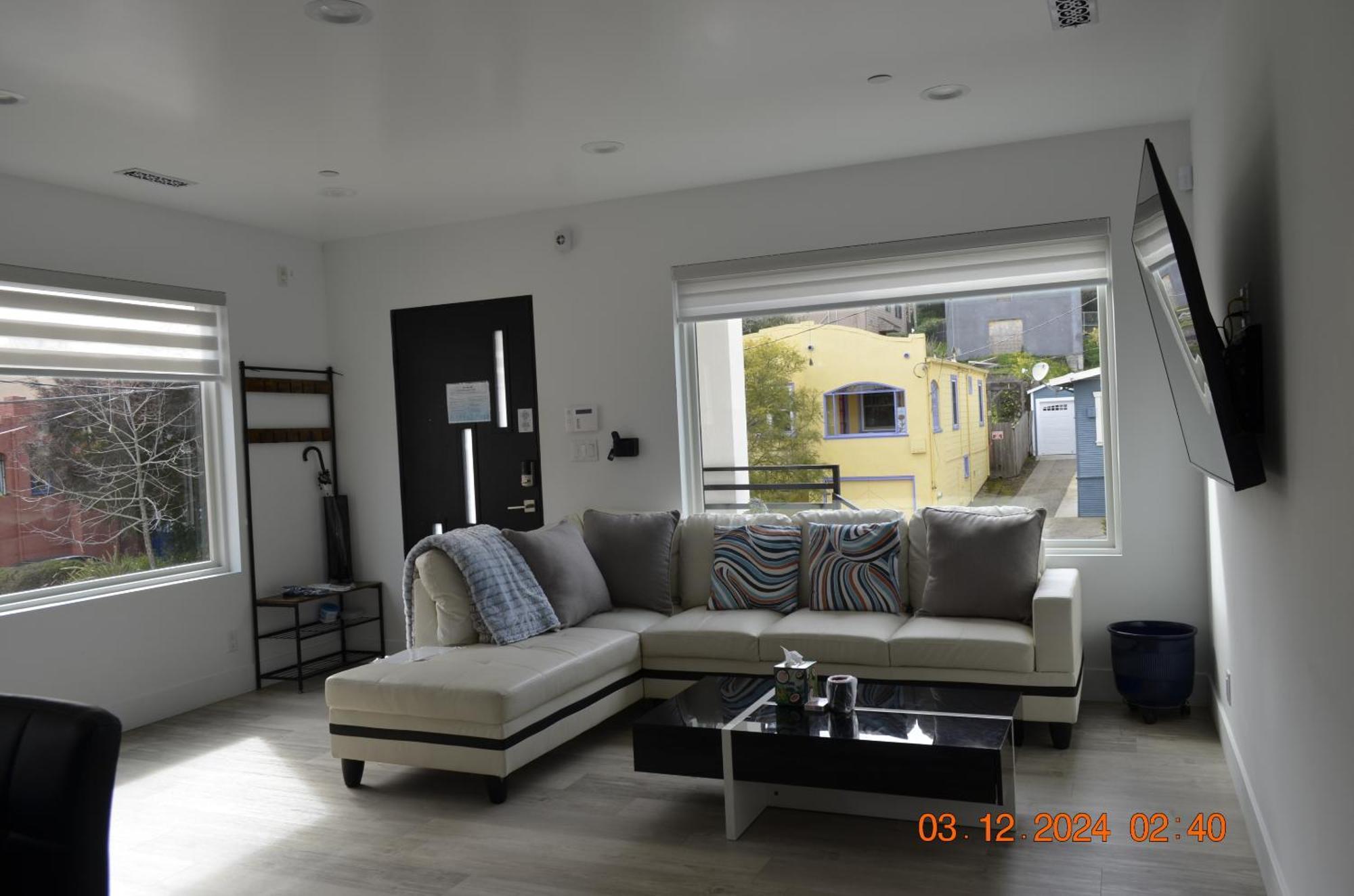 Dimond Abode Vacation Home #1 Oakland Dimond District Bilik gambar