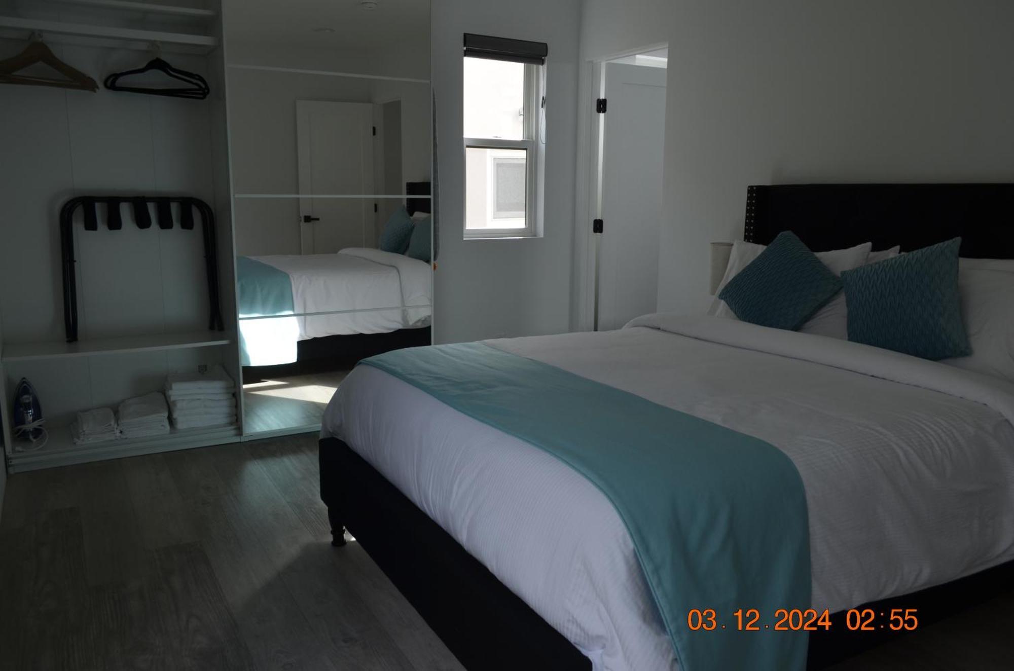 Dimond Abode Vacation Home #1 Oakland Dimond District Bilik gambar